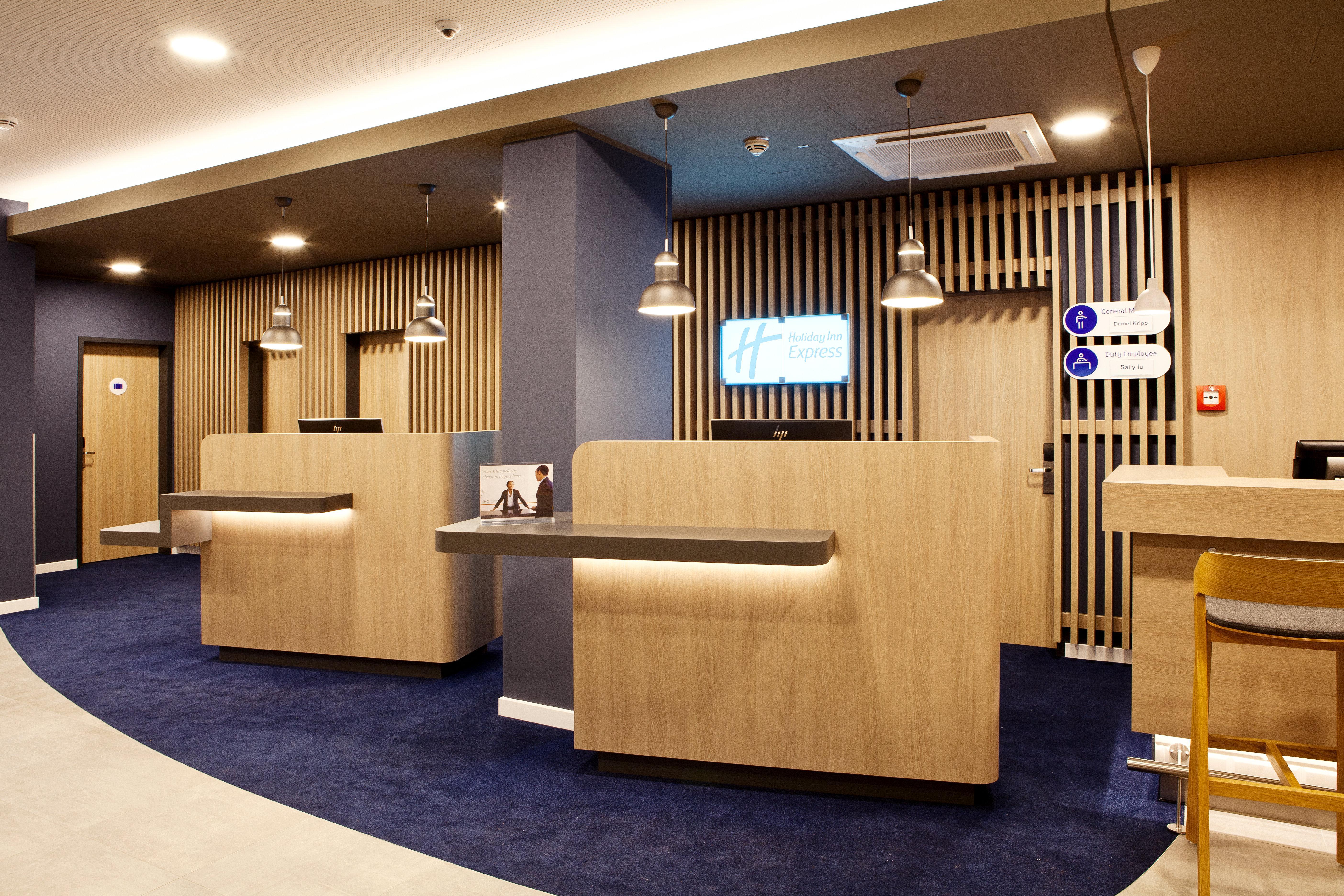 Holiday Inn Express - Recklinghausen Ngoại thất bức ảnh